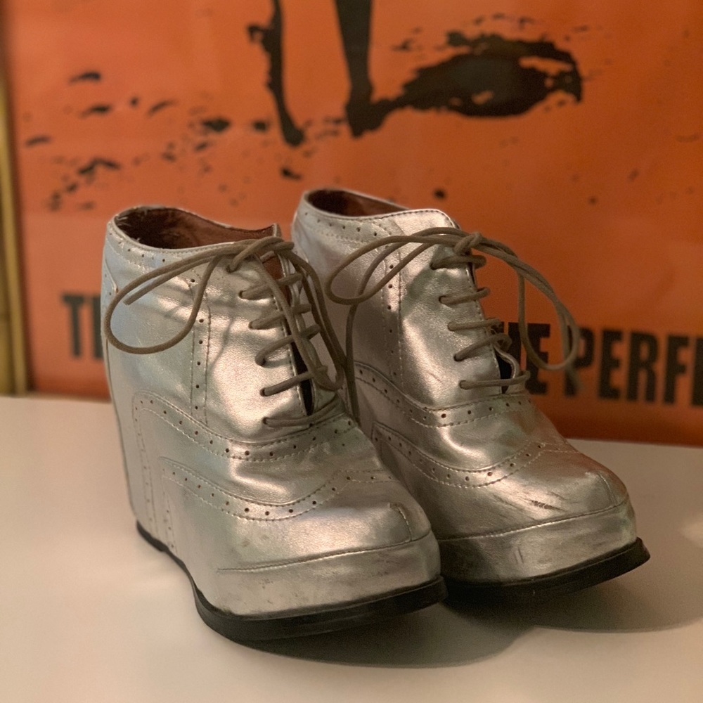 Jeffrey Campbell Silver Booties Sz. 6.5